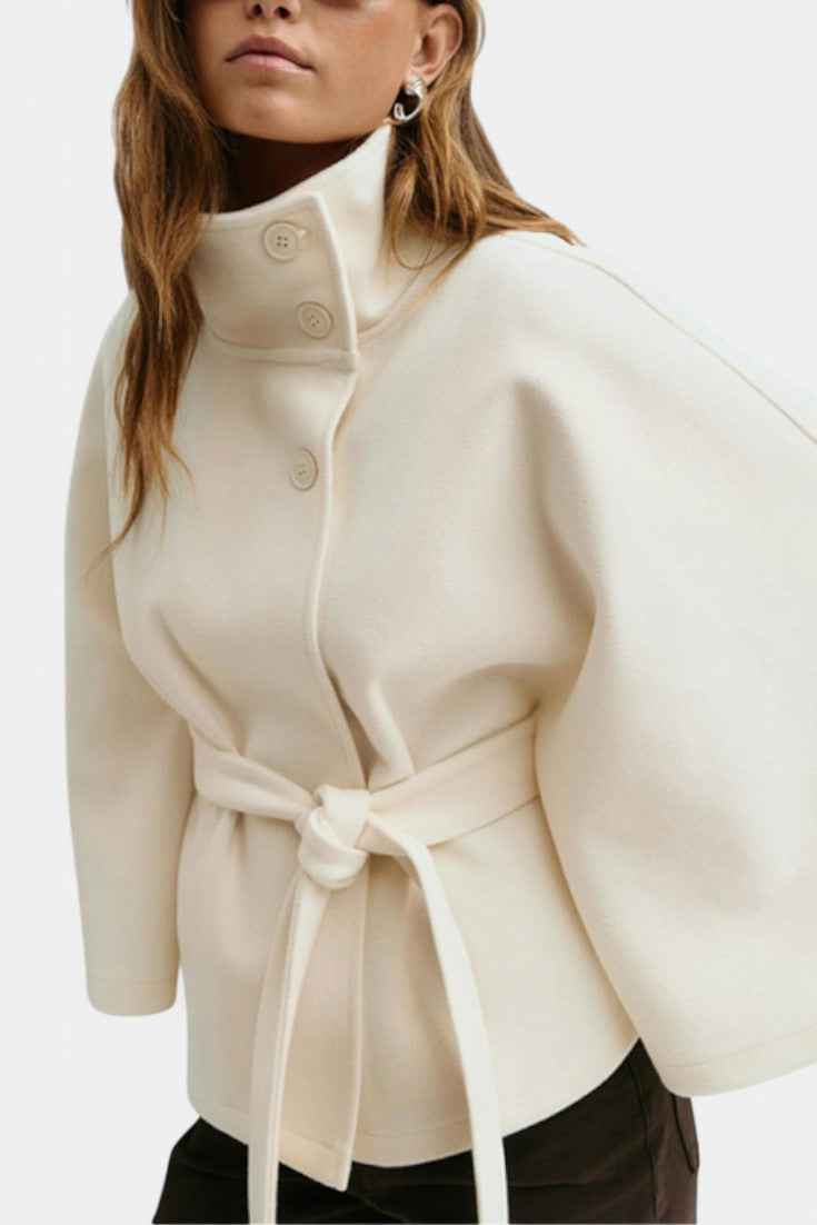 Silke Manteau Cape en Laine à Col Montant et Taille Ceinturée