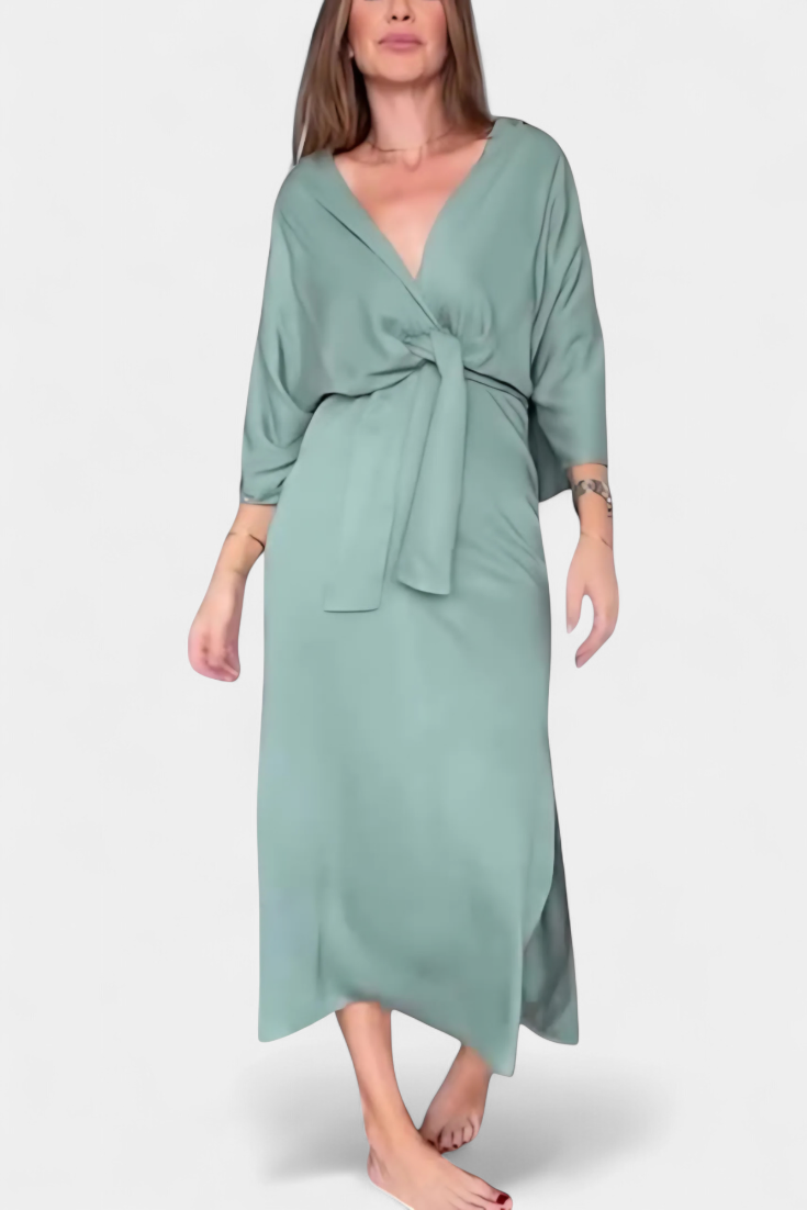 Ainhoa Robe à Manches Kimono et Nœud Frontal