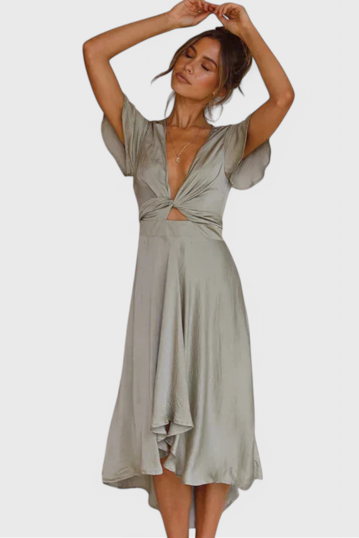 Franzi Robe d’Inspiration Vintage à Silhouette Classique et Détails Raffinés