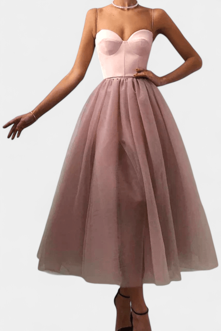 Widya Robe Bustier en Tulle avec Corset Structuré
