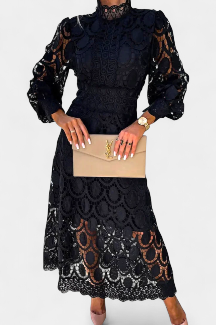 Jovie Robe Midi en Dentelle à Col Montant et Manches Transparentes