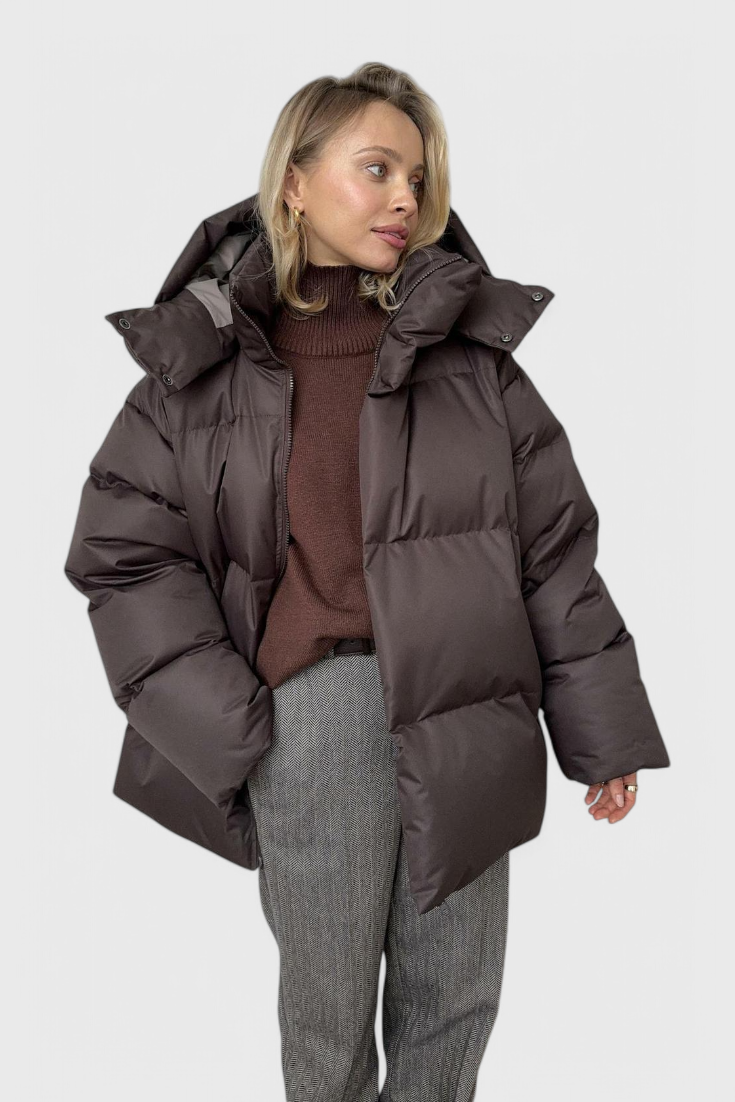 Emilia Veste Puffer Moderne à Isolation Thermique et Silhouette Élégante
