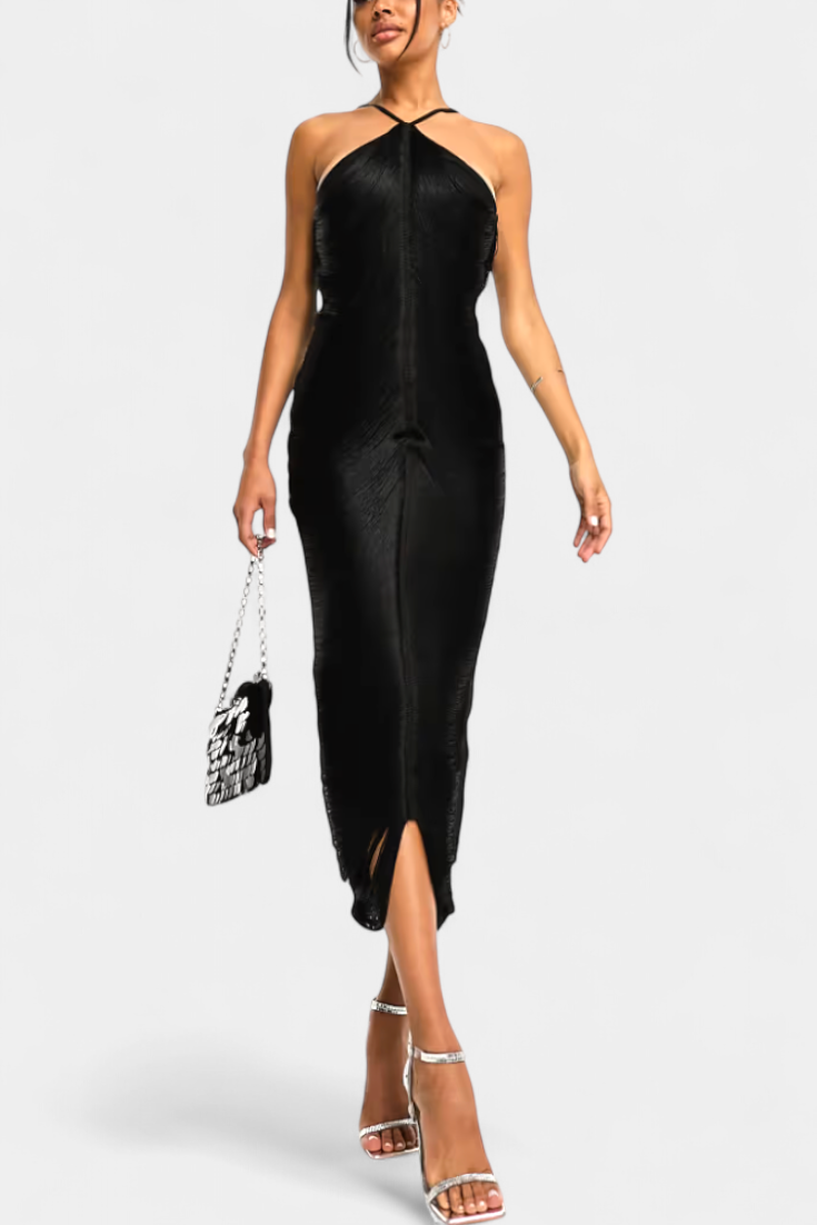 Jianna Robe Halter à Franges Dorées et Dos Nu Sophistiqué
