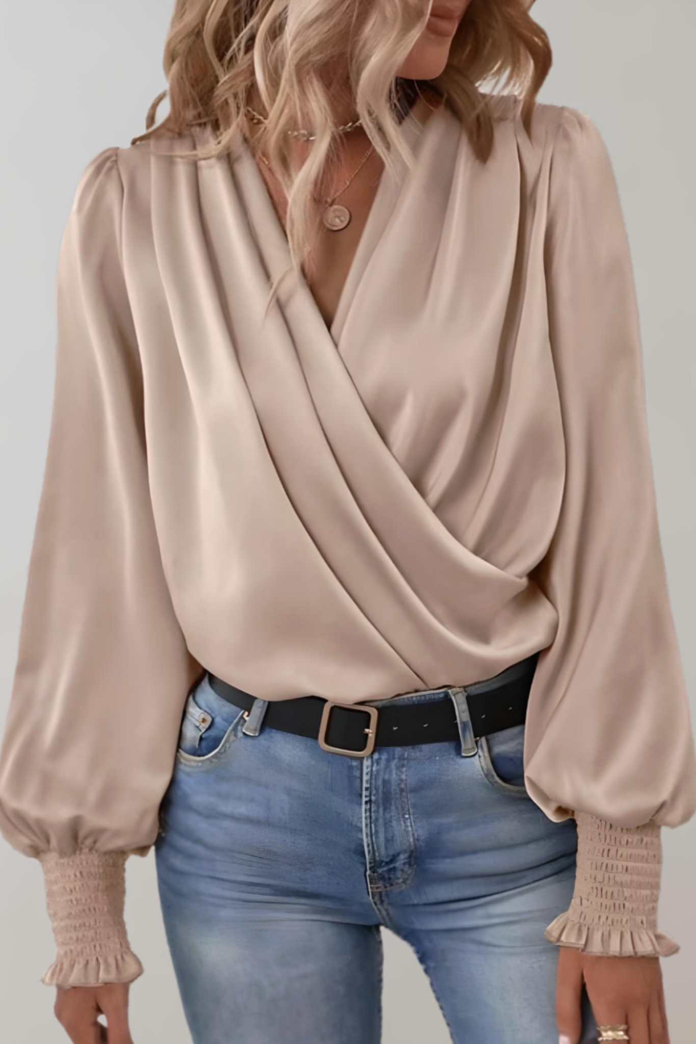 Quinn Blouse à Manches Longues et Décolleté en V